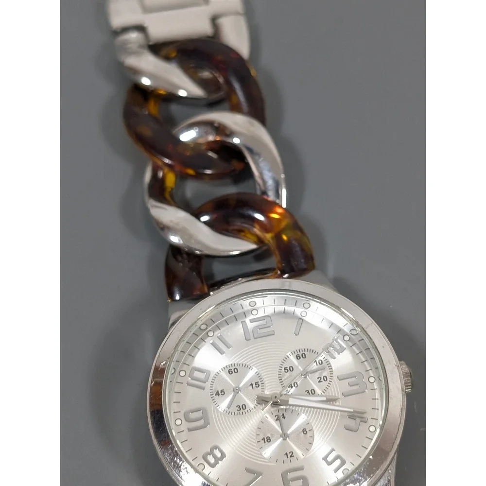 Women's Silver Tone Tortoise Link Watch Oversized Curb Chain Bracelet‎ 7